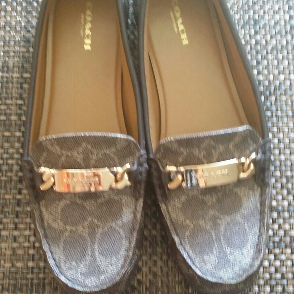 Coach loafers rich brown and warm beige